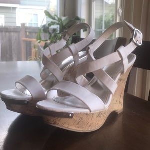 Jennifer Lopez wedges